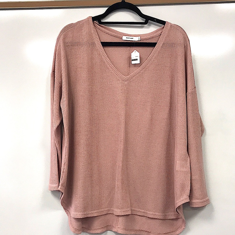 Waffle knit v neck t